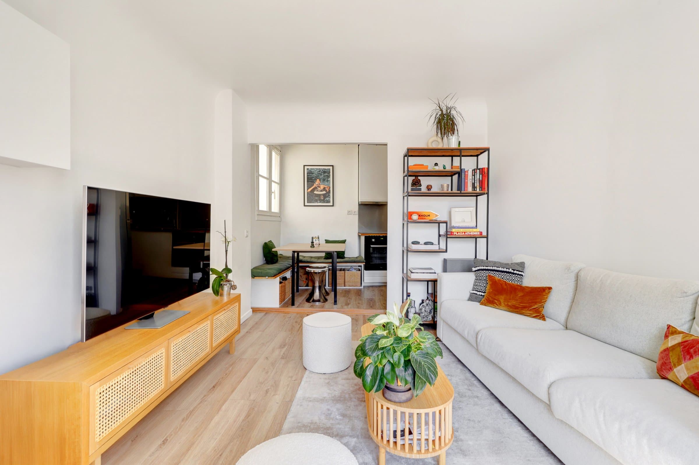 Paris 9th Arr. - A charming apartment – Ideally located in the heart of Pigalle — photo 2