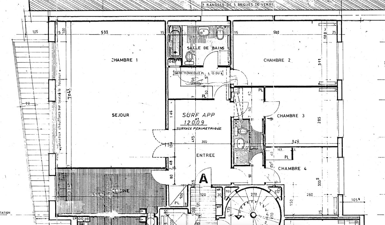 Plan — Paris XIᵉ Arrt - Saint-Maur / Square Maurice-Gardette - Quatre pièces traversant - large balcon