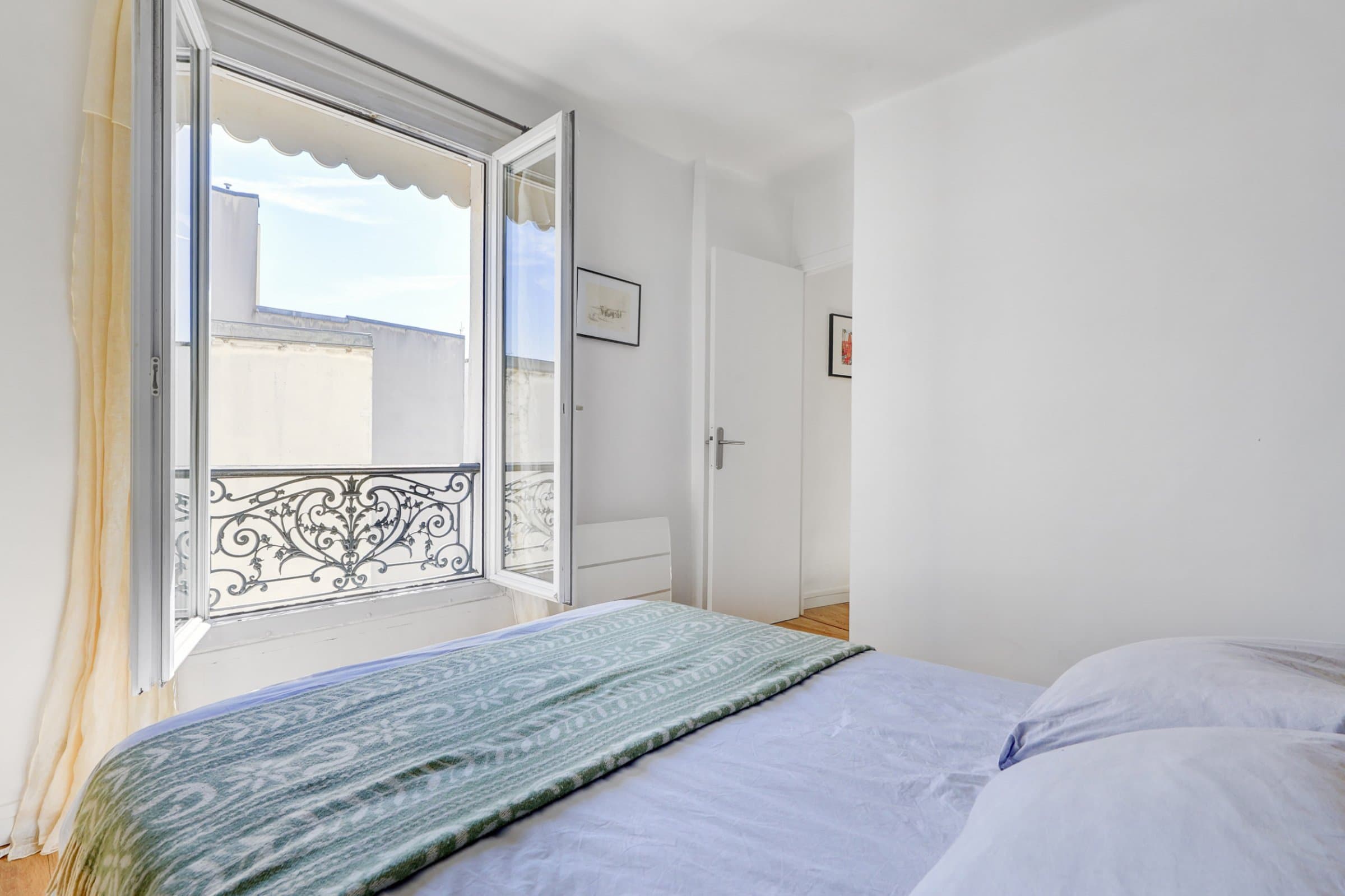 Paris 9th Arr. - A charming apartment – Ideally located in the heart of Pigalle — photo 9